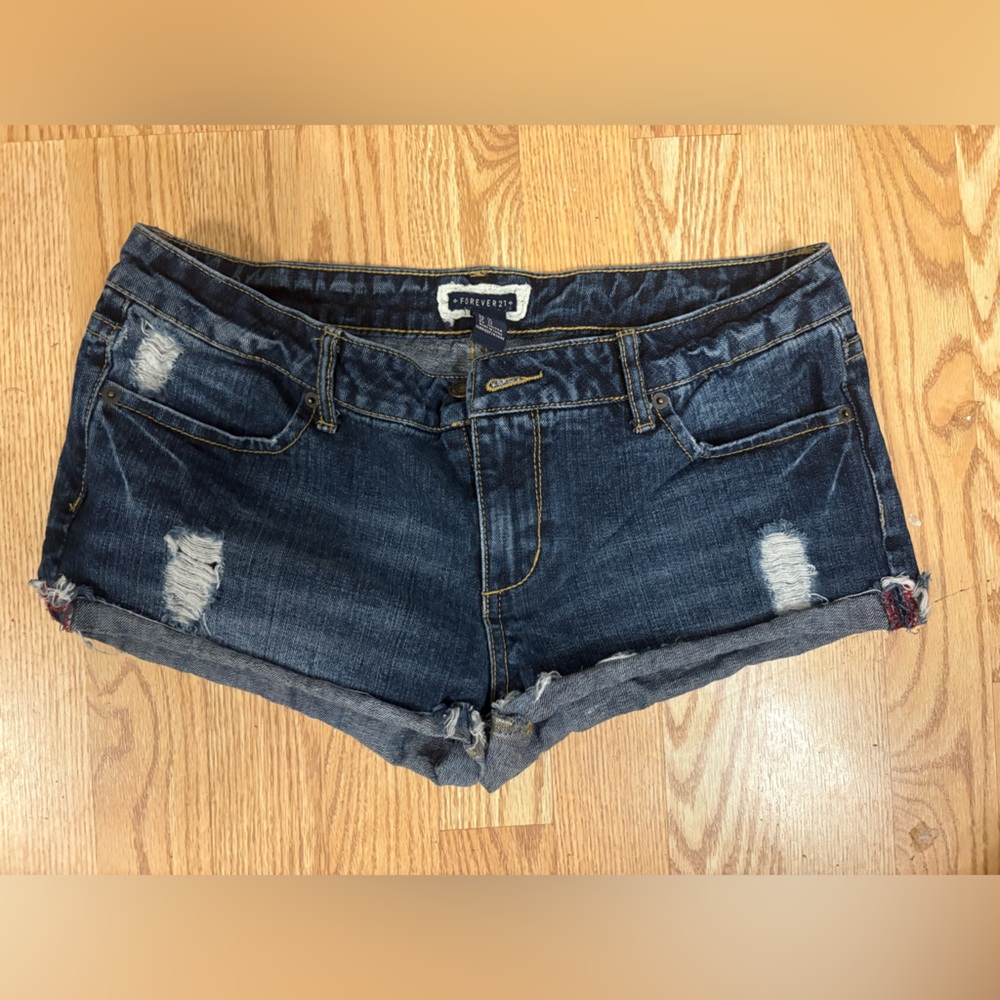Forever 21 Distressed Denim Shorts – Dark Wash – Size 3/4